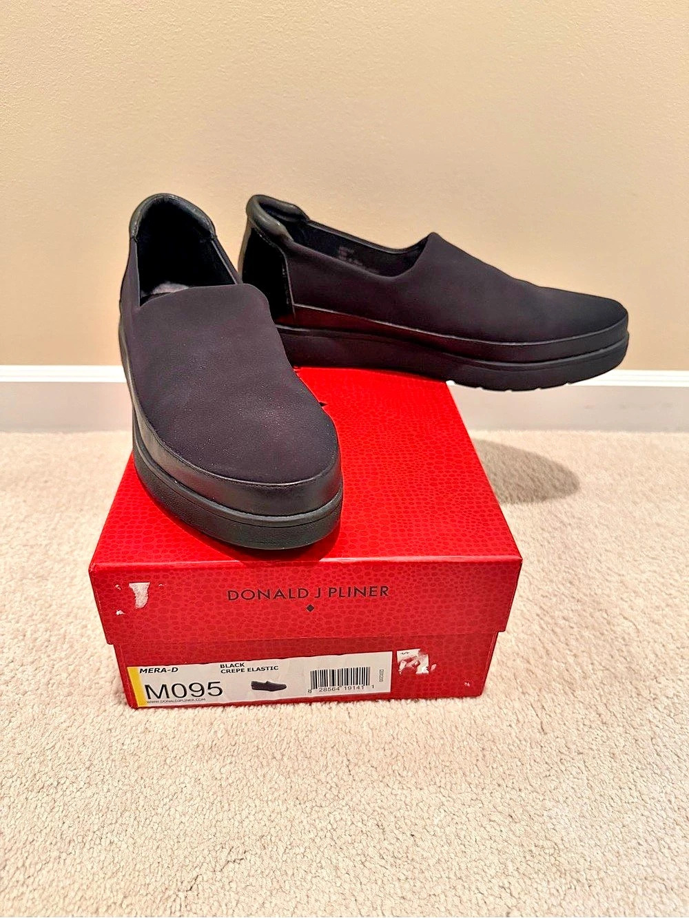 Donald J Pliner Mera-D Black Slip-On Loafers US 9.5